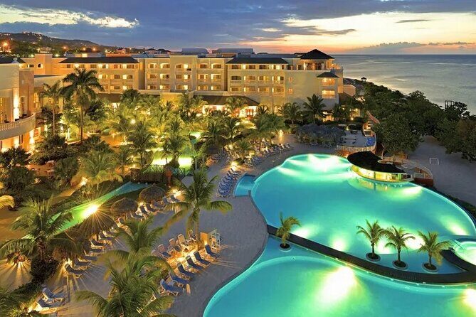 VIP Luxury Montego Bay Airport Transfer to Montego Bay/ Falmouth - What the driver adds: more than just driving