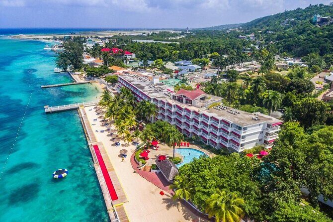 VIP Luxury Montego Bay Airport Transfer to Montego Bay/ Falmouth - Round-trip option: same VIP treatment on the way back