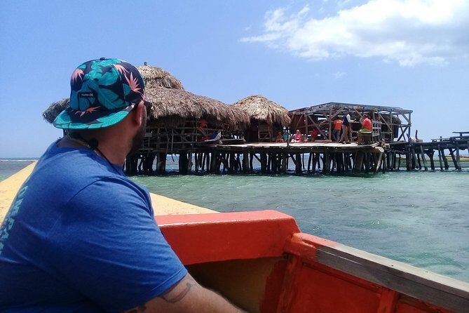 YS Falls & Pelican Bar Tour - Stop 2: Floyd’s Pelican Bar—boat access and a reality check on the vibe
